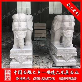 石雕大象的摆放 花岗岩吉象 动物石大象雕塑